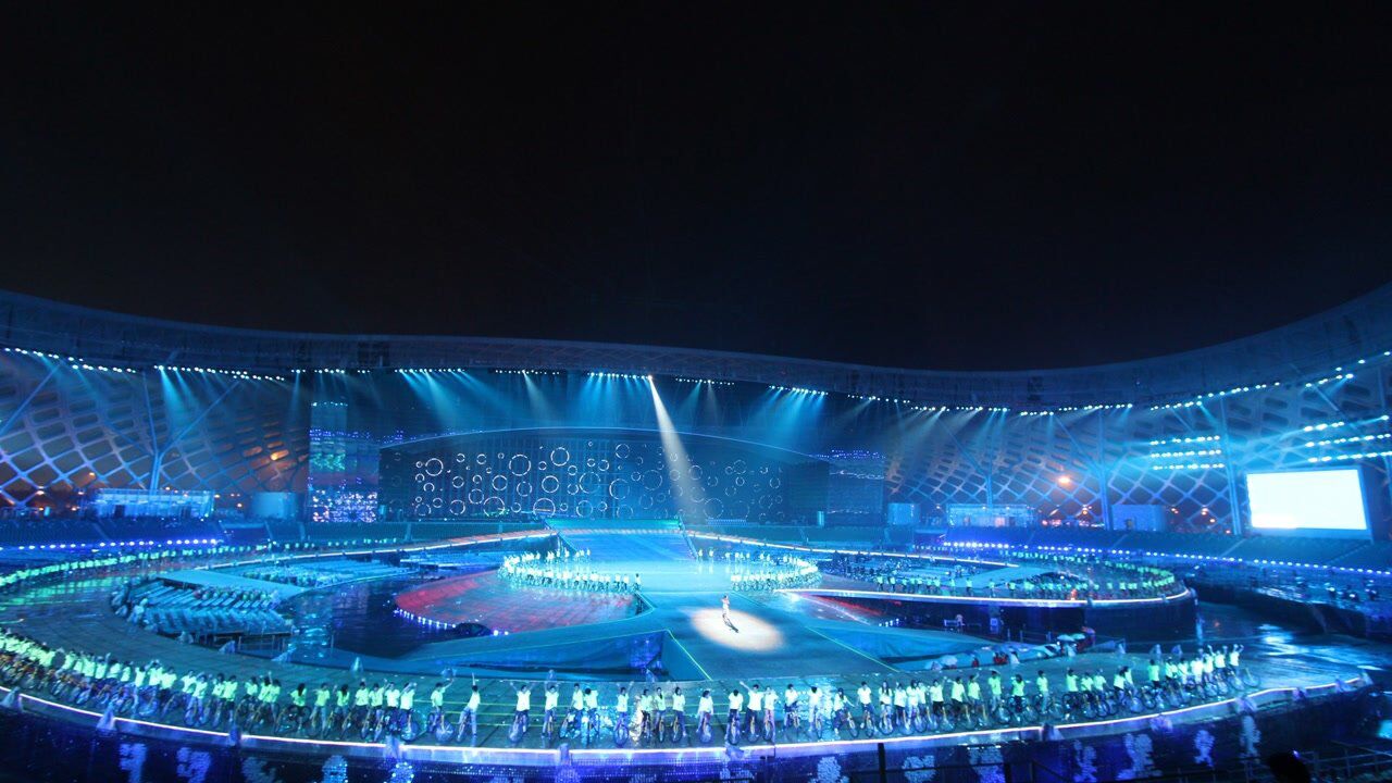 2011深圳大运会开幕式表演《绿道英姿》