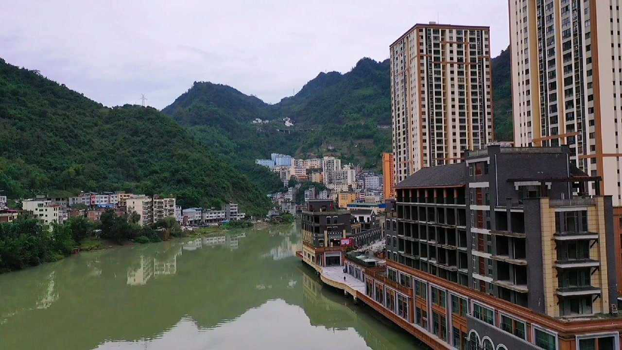 四川盐津县城全景图图片