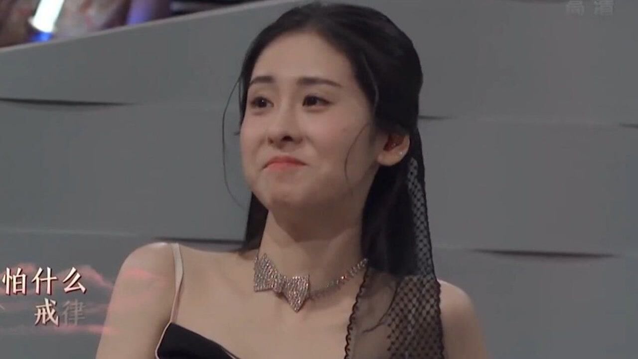 开口跪呀!刘宇宁、单依纯版《女儿国》听到耳朵怀孕,张碧晨:太会唱了!_腾讯视频}