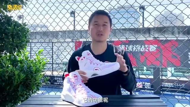 李宁CJ1代终于等到你,无愧签名鞋的气势!