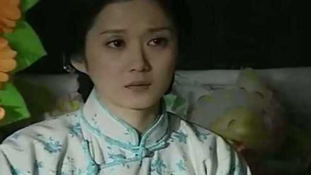 铁面歌女:美女打断小伙卖艺工作,询问小伙回海上花意愿#影视混剪