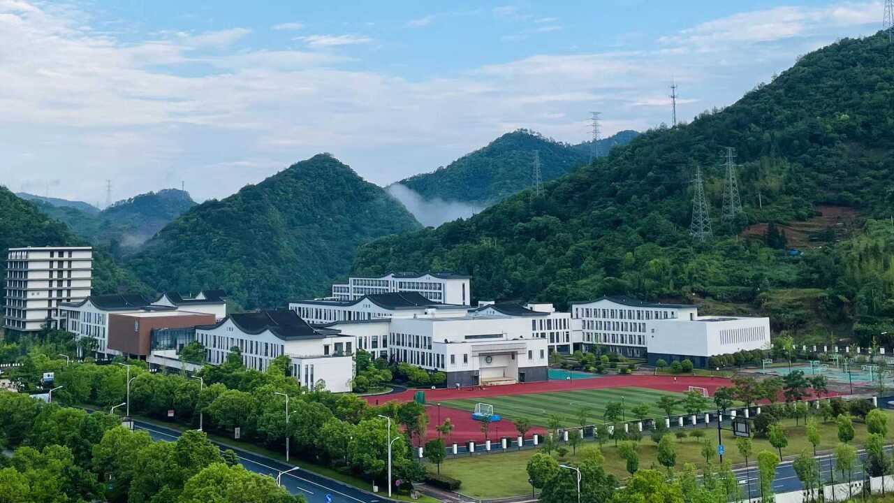 2021学年杭州千岛湖建兰中学七年级优秀音乐寒假作业