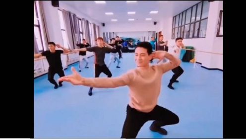 慢动作新疆舞教学，易学易懂