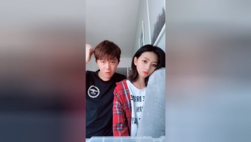 戏精张驰和雷小米的故事