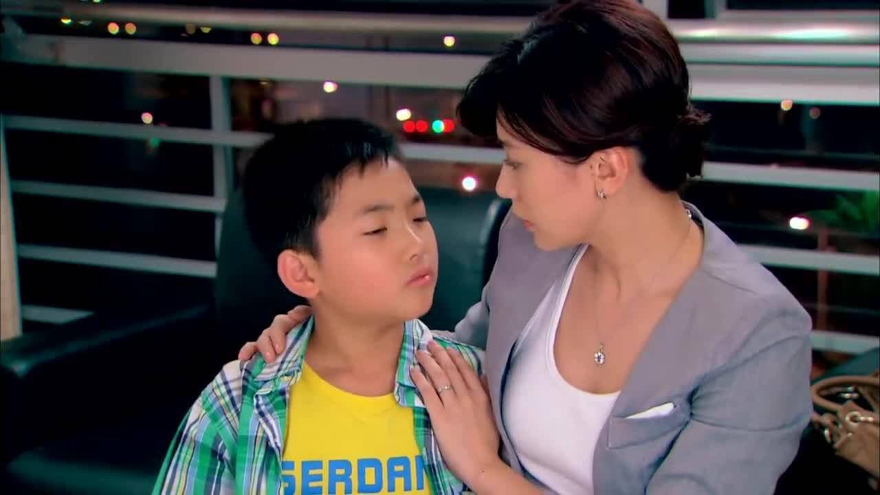 同在屋檐下:李婉婷母子在医院守护老人,江浩和二老解释清楚事情缘由