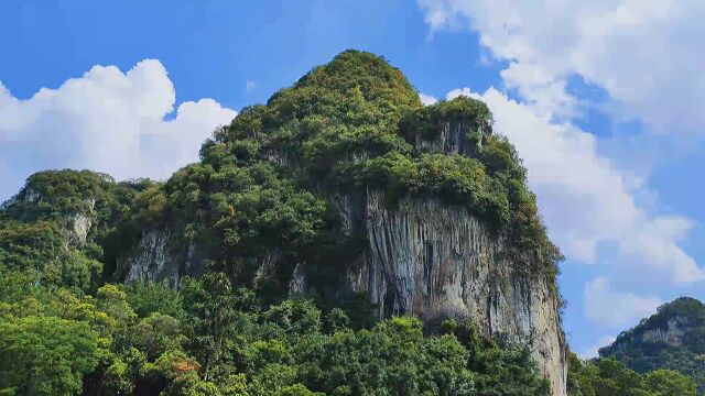 在山水之间感受秋意