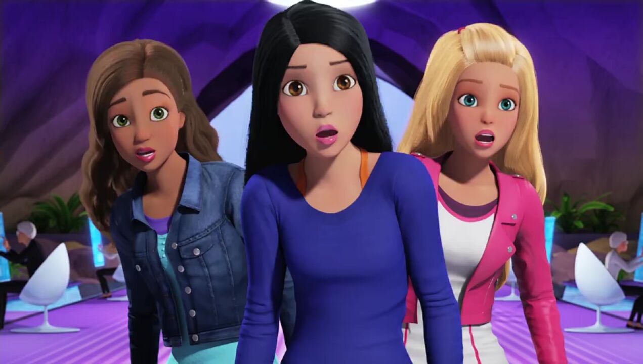 芭比之间谍小队:原来隐藏最深的是柔伊阿姨,她的真实身份是特工