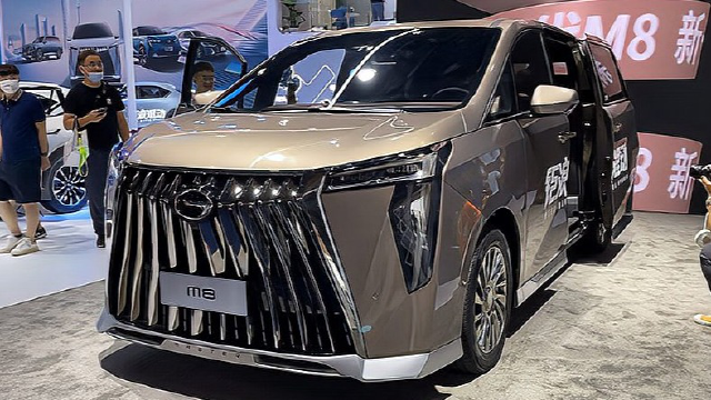 2023款全新传祺m8终于来了!搭2.0t 8at配四驱,比丰田埃尔法还霸气