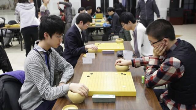 百万棋迷瞩目!连笑九段,终于站了起来!3连胜!