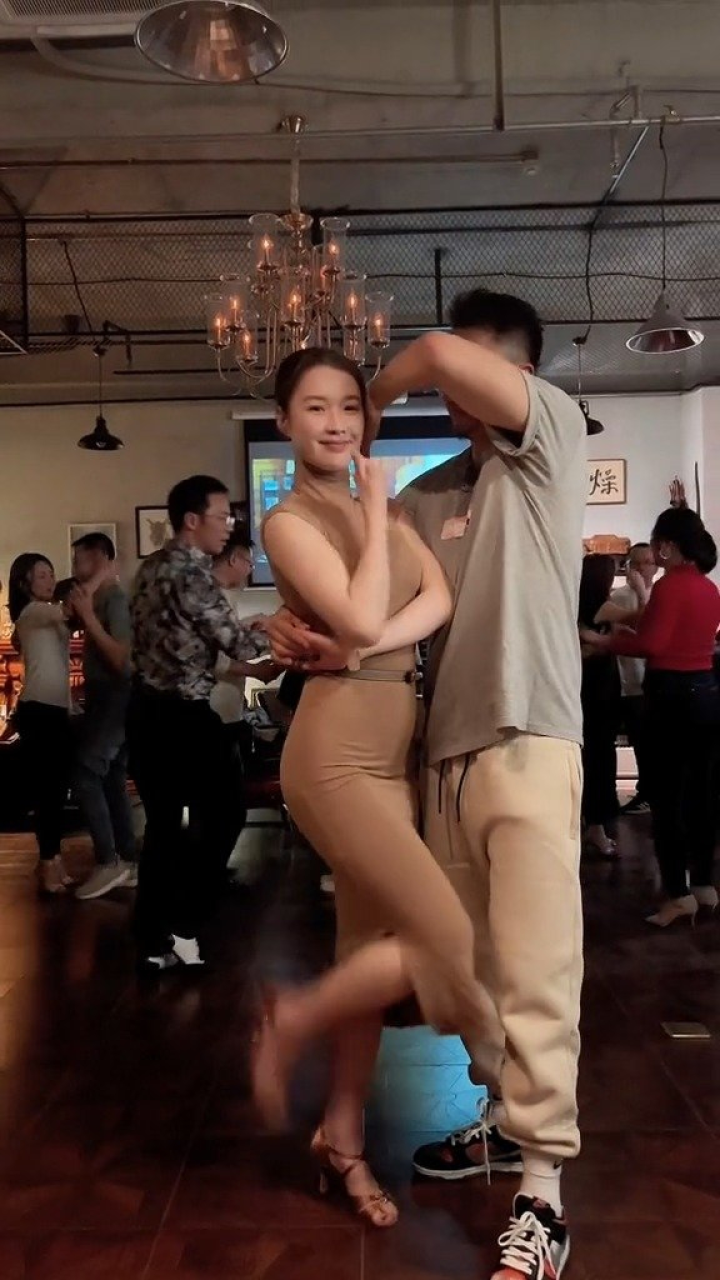 王诗丽ashely你们最爱的阿诗丽来了#舞蹈#跳舞使我快乐#快乐就这么