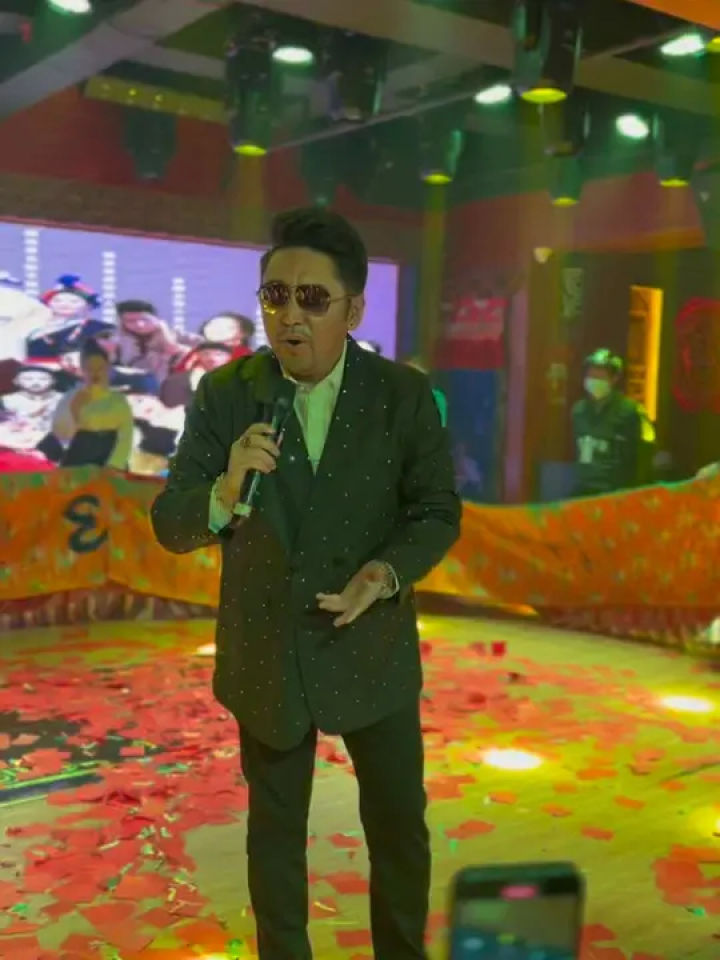 从童年到成年一直以来都是敬重的偶像,藏族歌王根呷老师的无伴奏合唱