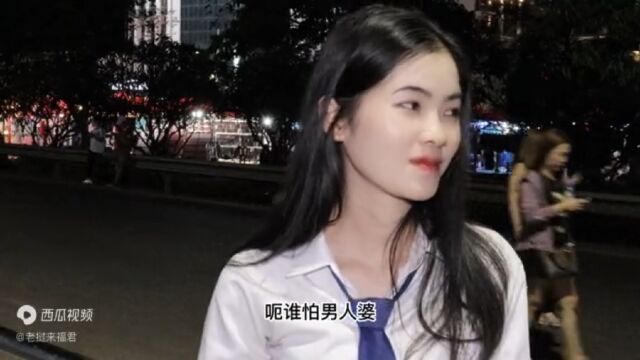 老挝清纯美女不输一线明星