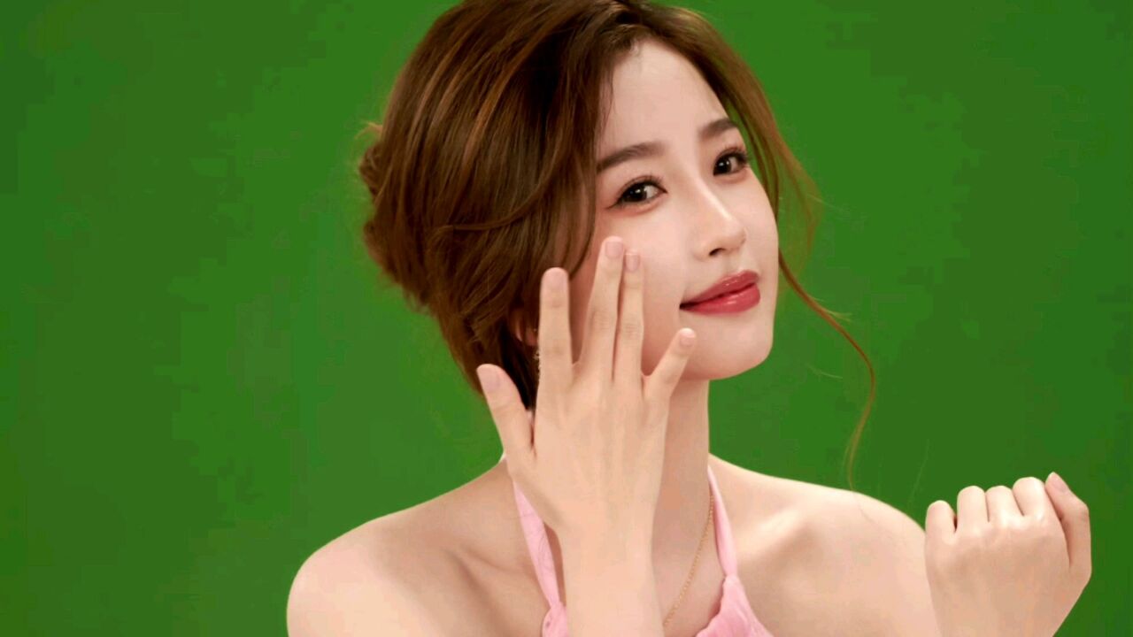 虞书欣方回应恋情传闻:与吴建豪不认识,无联系.