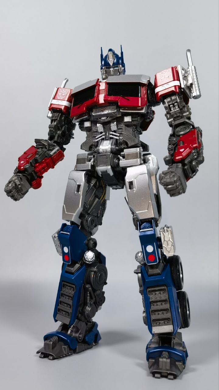 变形金刚7超能勇士崛起 擎天柱