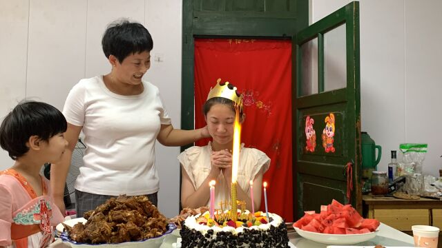 女儿生日,童年很短未来很长,愿你成为自己喜欢的样子,平安喜乐