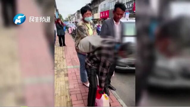 网红“秀才”遭封号!凭借油腻视频火遍全网,曾让72岁大妈千里去找他