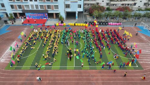 12月9日，博白县万春幼儿园、幸福里幼儿园和希望幼儿园，联合举行了一场主题为“超级玛丽历险记”的大型亲子运动会