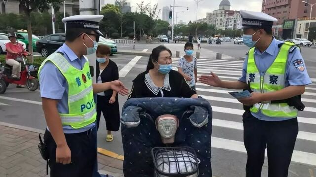 人民日报批评电动车管理不当,不要一刀切,别寒了老百姓的心