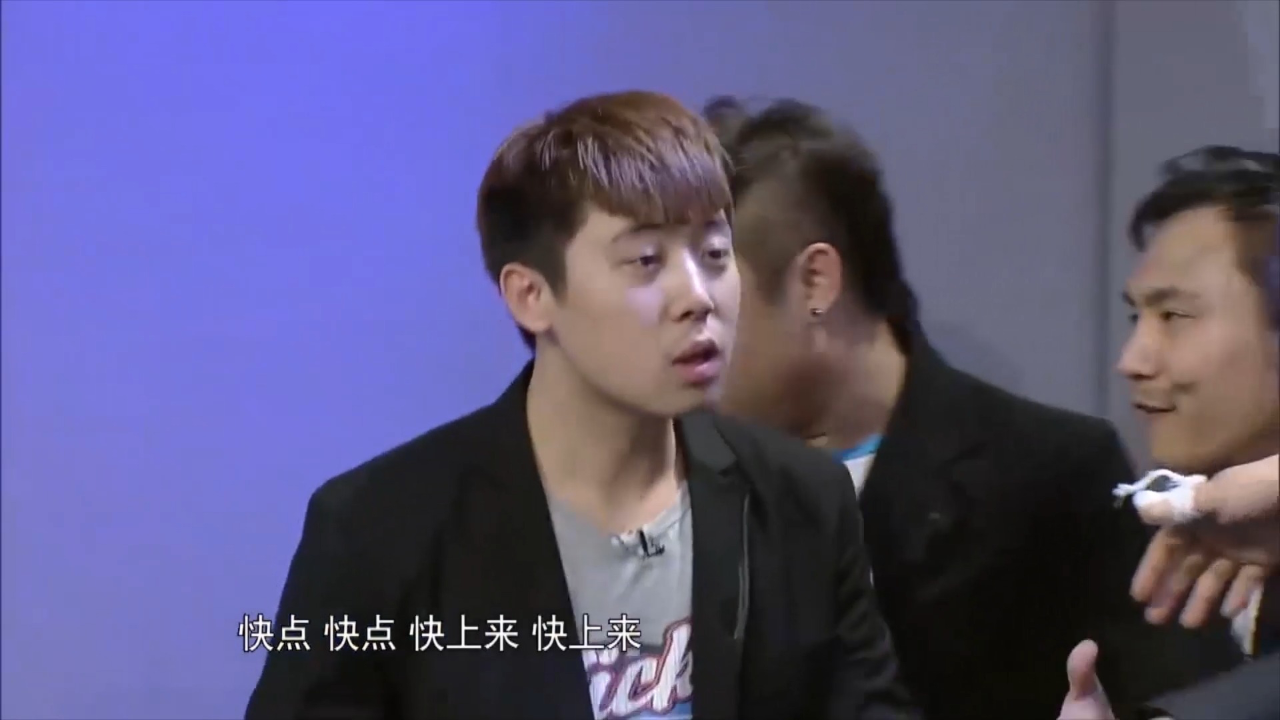 乔杉被困修睿前来营救,却假装没看见他,别提有多搞笑