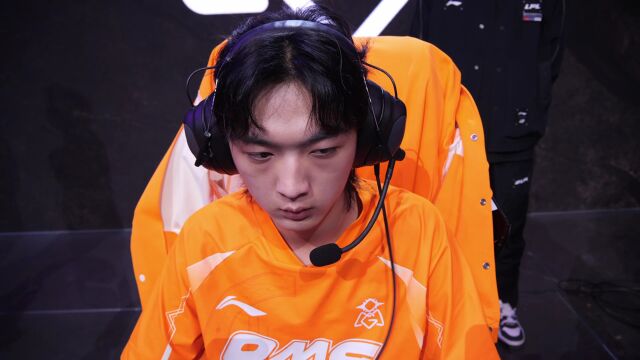 LPL第二赛段:LGD vs OMG Solo选边