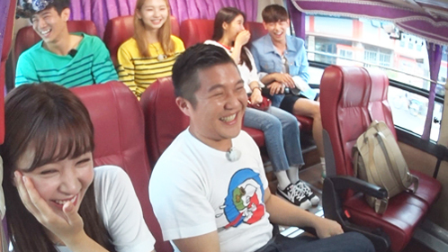 三对夫妻中秋同框竞技