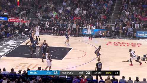 《NBA全场集锦》莱昂纳德连续挡拆做嫁衣 声东击西送助攻蝴蝶穿花2+1拉开分差