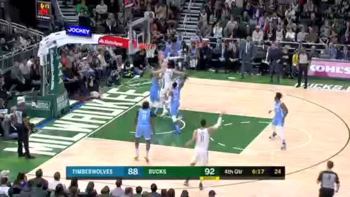 《NBA全场回放》【原声回放】森林狼vs雄鹿第4节 康诺顿滑翔劈扣势大力沉