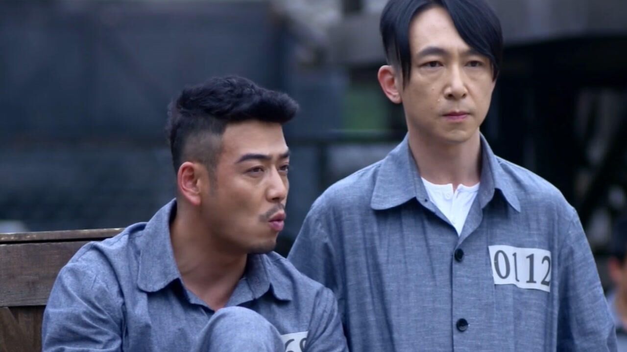 《潜伏在黎明之前》第12集03:战守安和萧文华故意受伤,只为进入医务室_高清1080P在线观看平台_腾讯视频