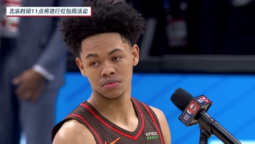 《NBA全明星》西蒙斯夺得扣篮大赛冠军 开拓者首获扣篮大赛奖杯