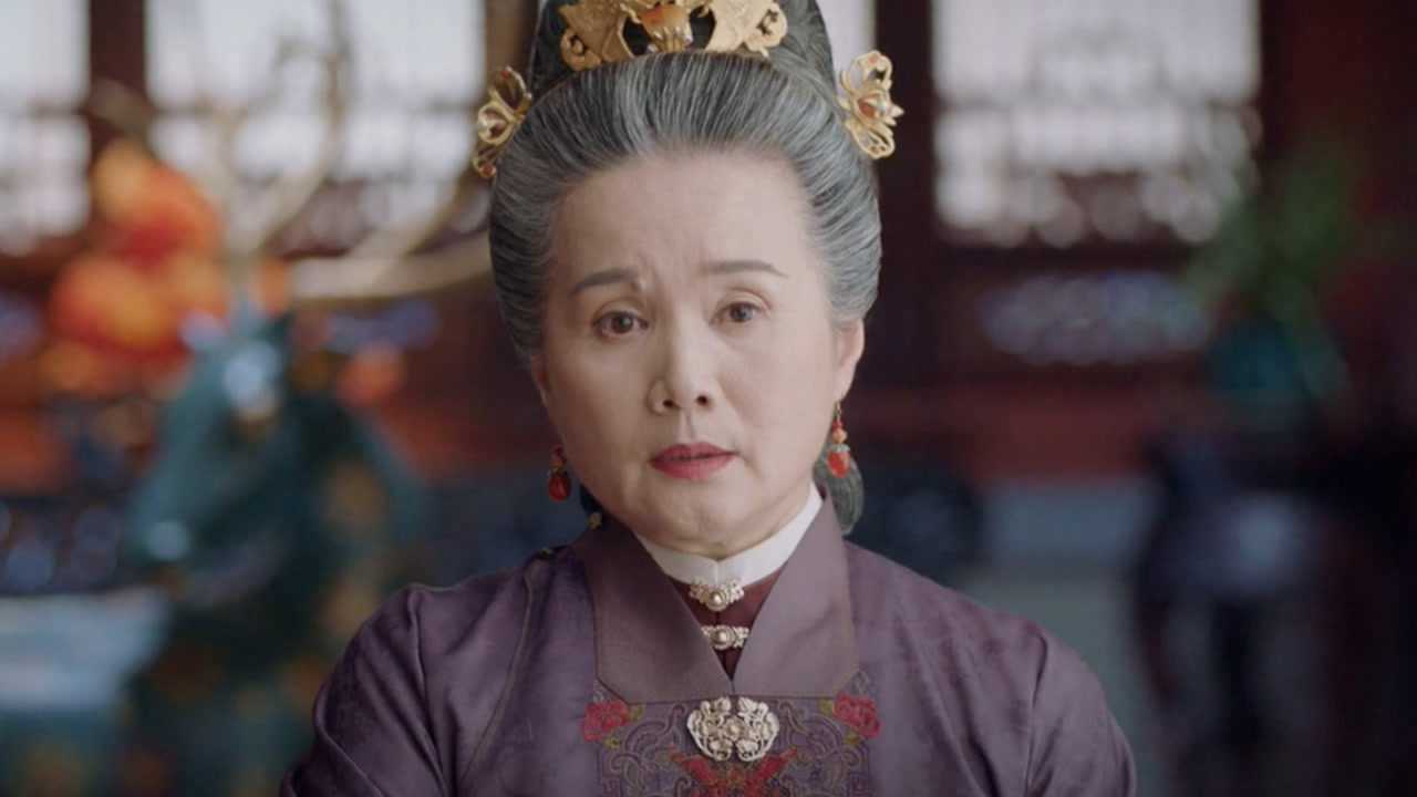 《锦心似玉》第36集03:太夫人不同意谆哥和谕哥一同读书,认为两人身份