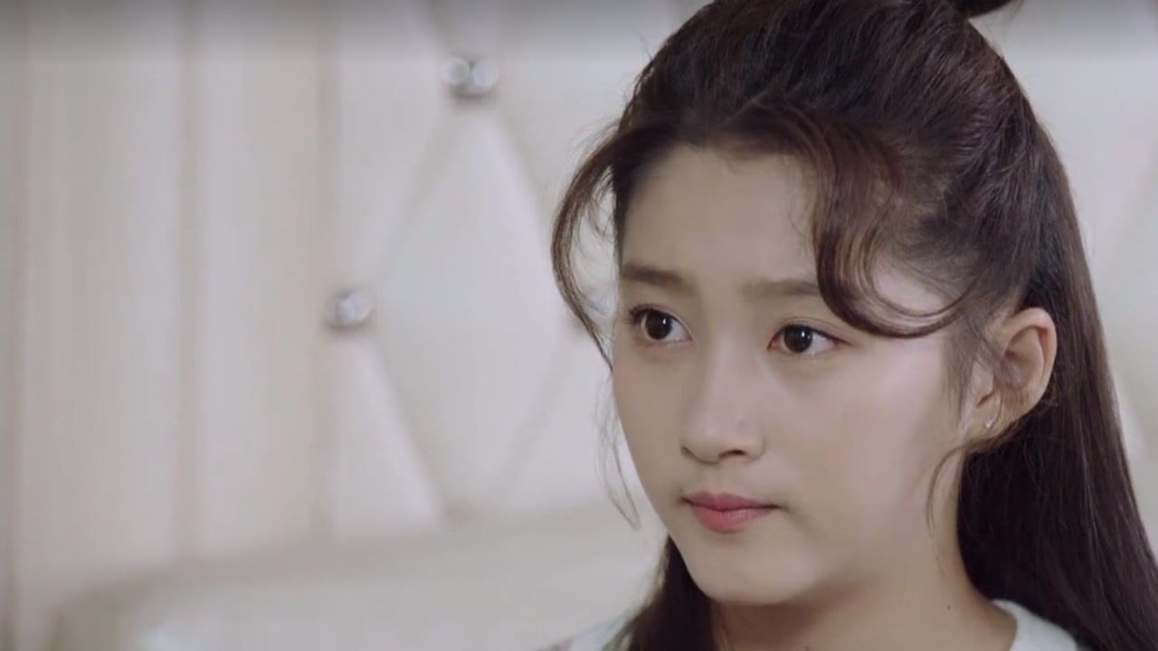 《 极光之恋》第7集02:韩星子和李俊泰因为内幕传闻,两人激烈争执不欢