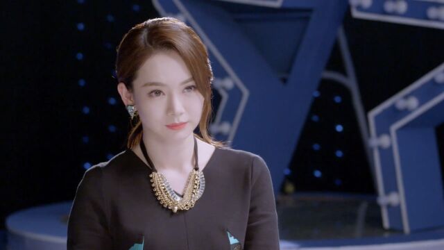 《繁星四月》第三十七集02:叶繁星被迫录制节目,在节目中情绪失控