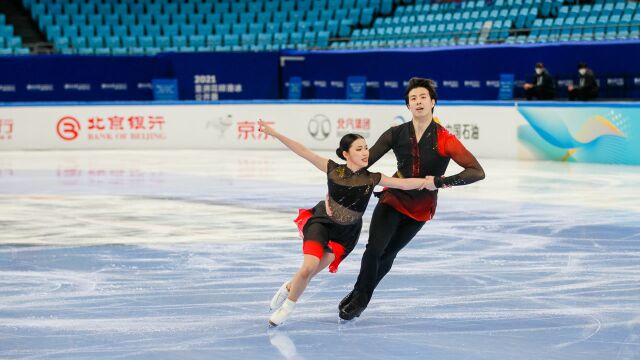 花滑冬奥测试赛响起《我的祖国》,王诗玥:柳鑫宇表演滑向祖国致敬!