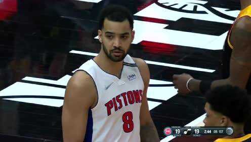 《NBA全场集锦》活塞vs爵士第1节中文解说回放