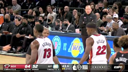 《NBA全场集锦》乱军丛中恍恍惚惚 兰德尔连续失误反送对手两分