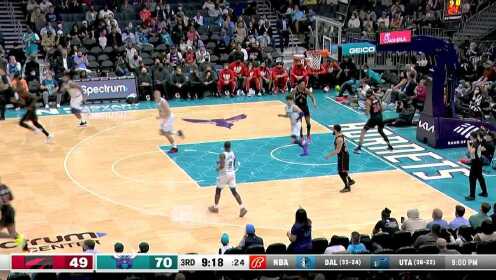 《NBA全场集锦》强杀篮下势不可挡 鲍尔突破上篮一气呵成
