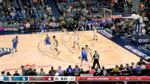 《NBA全场集锦》东契奇撤步中距离打板落网 三分架炮正中靶心