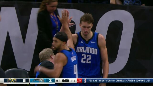 趁你立足未稳打你个出其不意！瓦格纳上篮一条龙潇洒自如