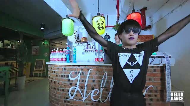 df舞流昂昂作品乐观的机器人hellodance成都