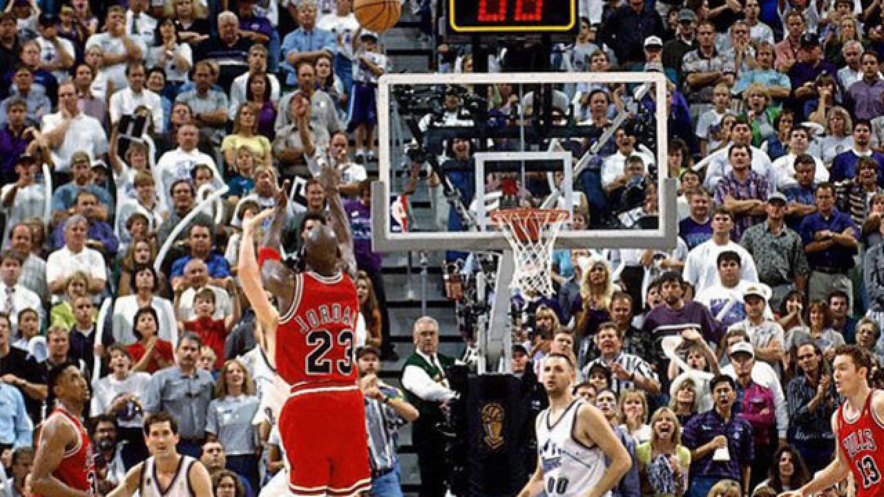 NBA史上最强杀神绝对是他乔丹生涯十大震撼绝杀球_高清1080P在线观看平台_腾讯视频