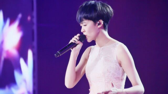 郁可唯蒙面演唱《独家记忆》声音太美了