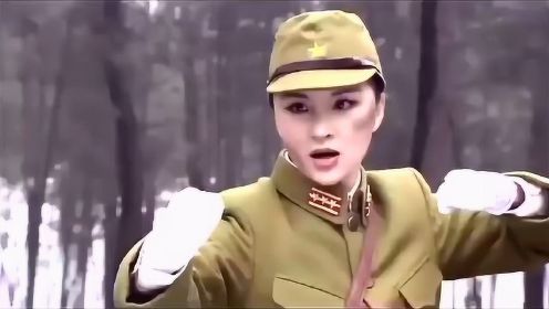 日军女少佐目中无人，八路军高手大怒，引她进树林杀了！