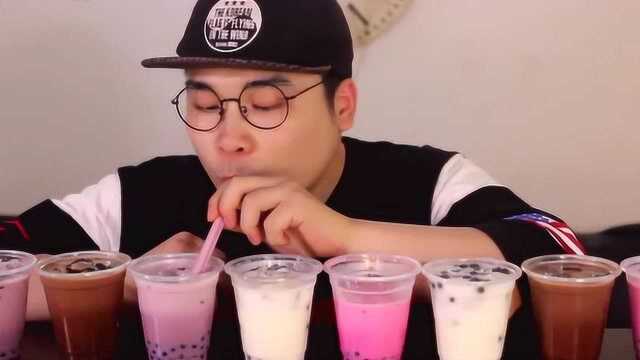 韩国豪放派大胃王小伙这次改为喝水,一次喝8杯珍珠奶茶!
