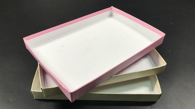 鞋盒盖太厉害了,聪明的她这样改造,作用立即上升百倍,太实用了