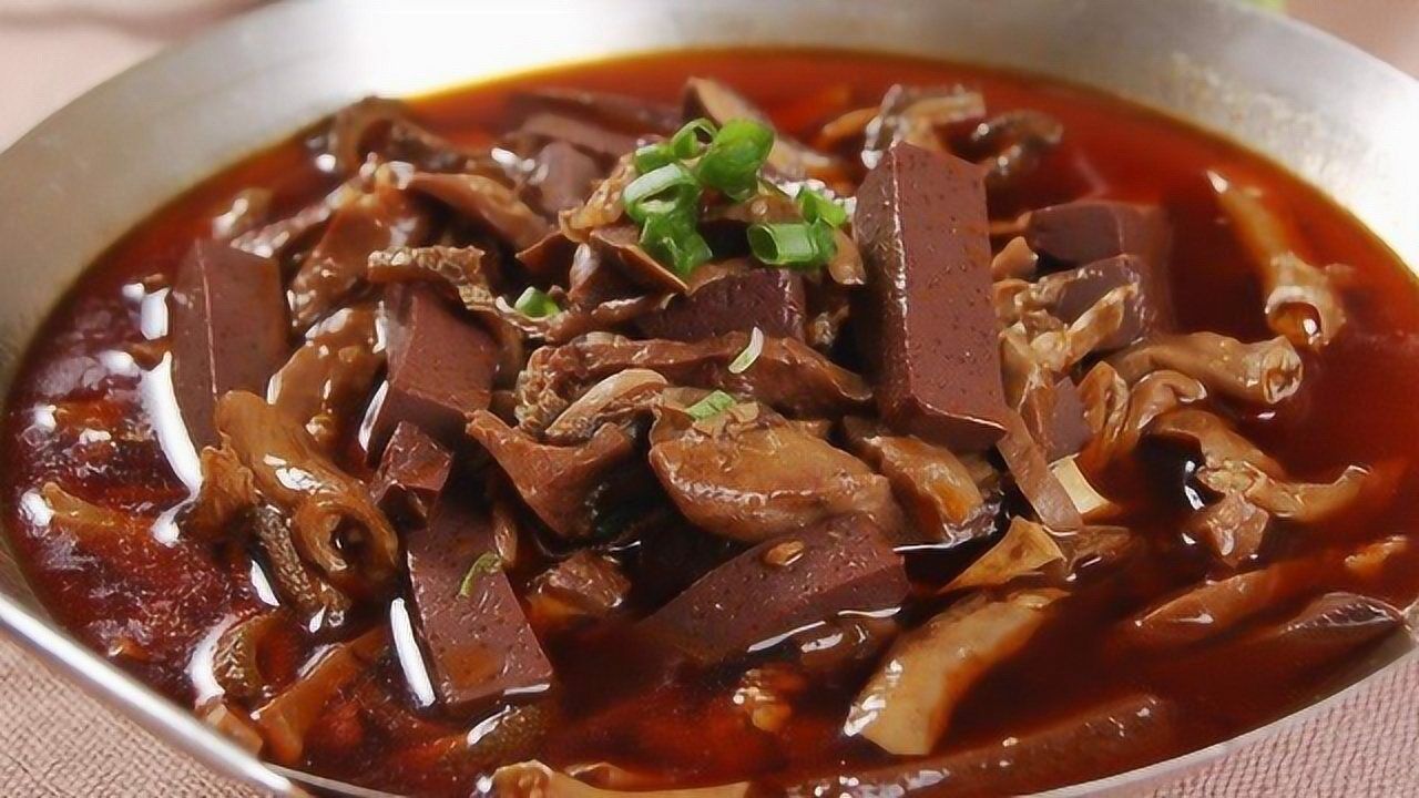 舌尖上的广州:猪杂火锅,这家店生意好口碑爆,镇店之宝超好吃!