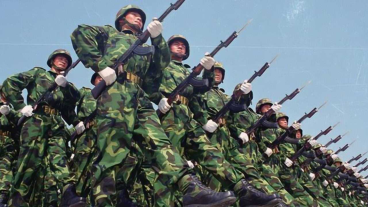 99年武警照片图片