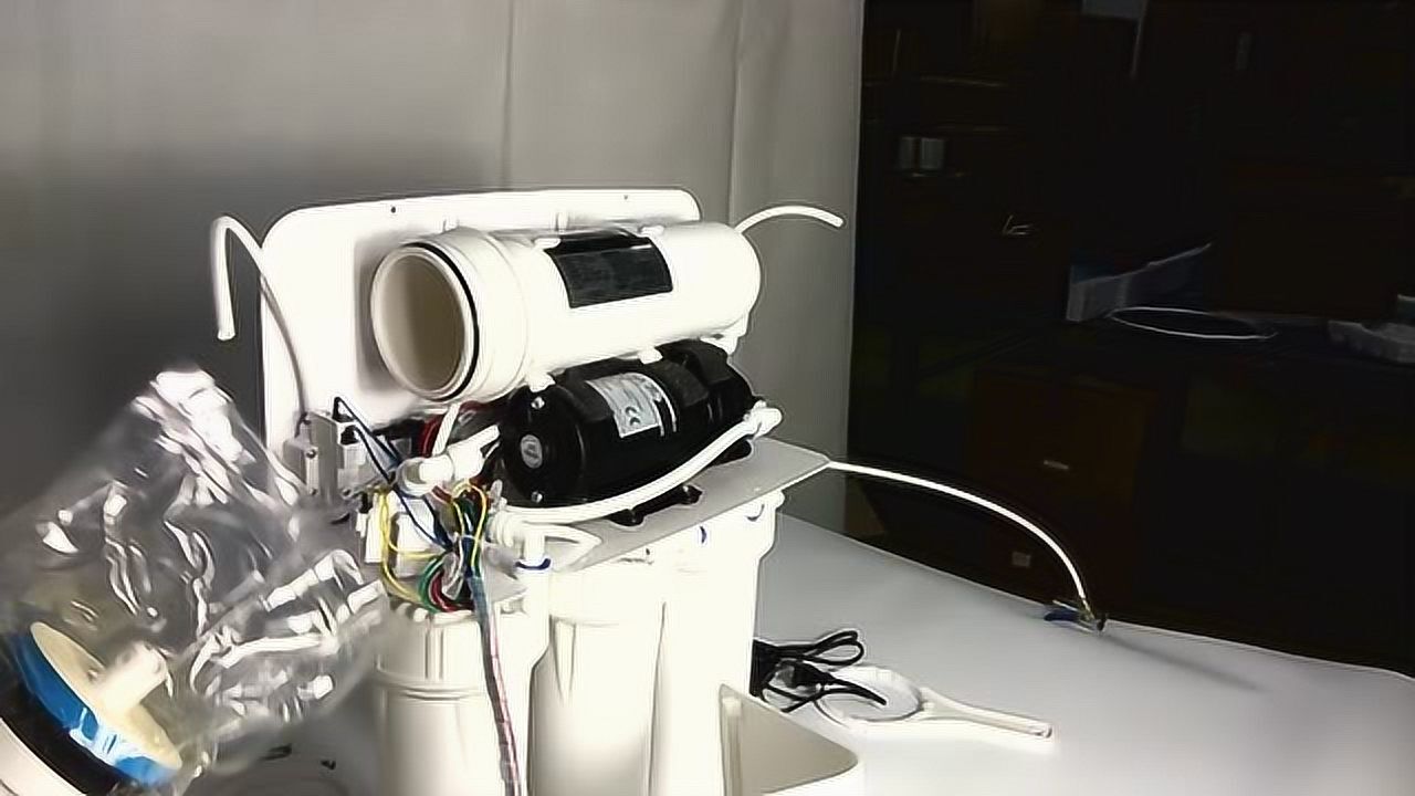 haier/海尔净水器hro400-5滤芯更换方法