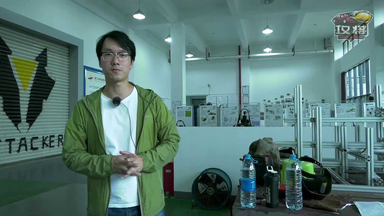 世界1062:二狗子的上学路有点难,要经过好几道门二狗子玩游戏本人03