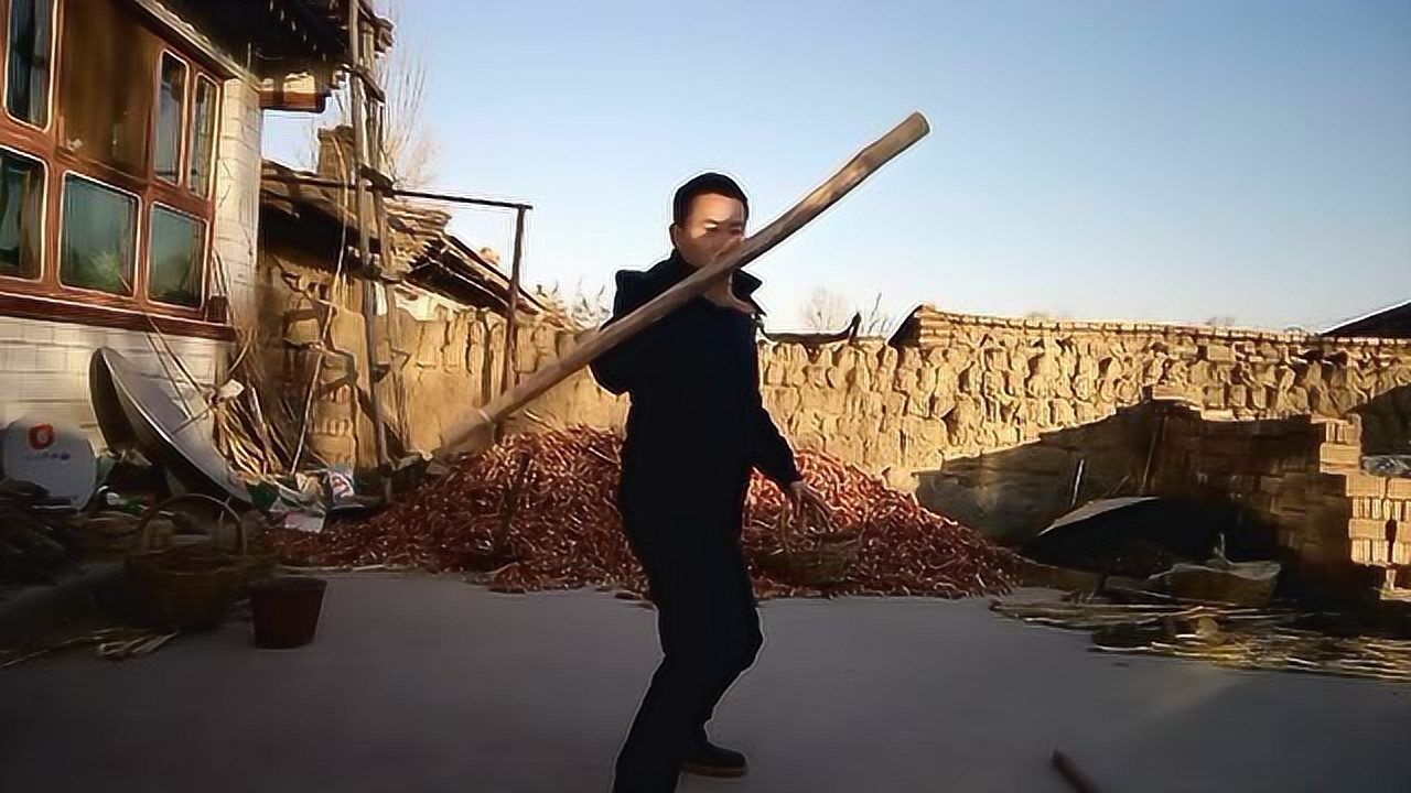 牛人独创单手转棍绝技,教你一种没人练过的单手转棍法,无敌天下!