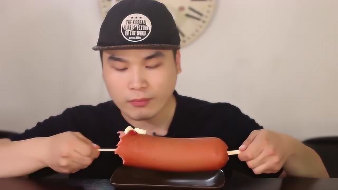 韩国吃播donkey胖哥吃超大火腿看着都饱了